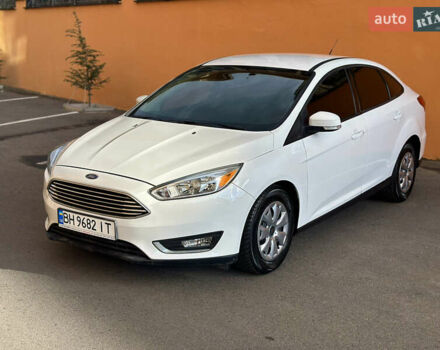 Форд Фокус 2016 в Одессе на Automoto.ua Белый Форд Фокус, объемом двигателя 2 л и пробегом 77 тыс. км за 7500 $, фото 1 на Automoto.ua