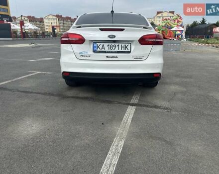 Білий Форд Фокус, об'ємом двигуна 2 л та пробігом 176 тис. км за 10800 $, фото 6 на Automoto.ua