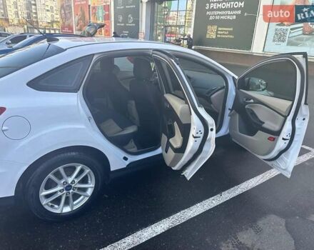 Белый Форд Фокус, объемом двигателя 2 л и пробегом 202 тыс. км за 7600 $, фото 13 на Automoto.ua