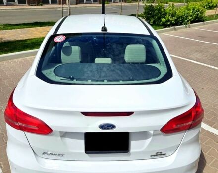 Білий Форд Фокус, об'ємом двигуна 2 л та пробігом 125 тис. км за 8600 $, фото 3 на Automoto.ua