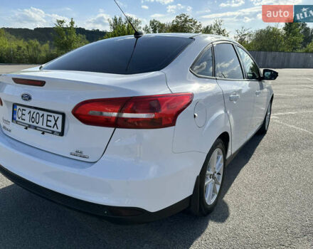 Белый Форд Фокус, объемом двигателя 2 л и пробегом 178 тыс. км за 8000 $, фото 4 на Automoto.ua