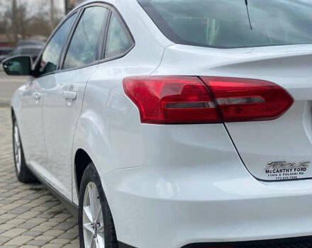 Білий Форд Фокус, об'ємом двигуна 2 л та пробігом 167 тис. км за 8700 $, фото 4 на Automoto.ua