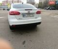 Білий Форд Фокус, об'ємом двигуна 2 л та пробігом 242 тис. км за 8300 $, фото 4 на Automoto.ua