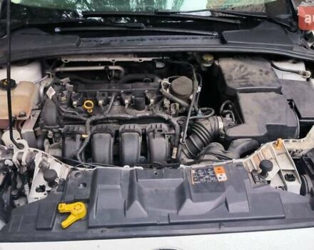 Белый Форд Фокус, объемом двигателя 2 л и пробегом 136 тыс. км за 9200 $, фото 12 на Automoto.ua