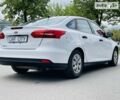 Білий Форд Фокус, об'ємом двигуна 2 л та пробігом 99 тис. км за 8600 $, фото 4 на Automoto.ua