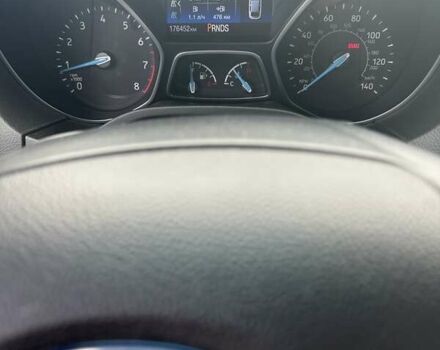 Білий Форд Фокус, об'ємом двигуна 2 л та пробігом 176 тис. км за 10800 $, фото 7 на Automoto.ua