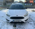 Білий Форд Фокус, об'ємом двигуна 2 л та пробігом 142 тис. км за 8800 $, фото 1 на Automoto.ua
