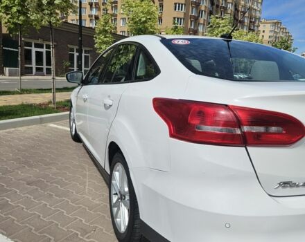 Белый Форд Фокус, объемом двигателя 2 л и пробегом 122 тыс. км за 8600 $, фото 12 на Automoto.ua