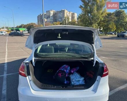 Форд Фокус 2016 в Одессе на Automoto.ua Белый Форд Фокус, объемом двигателя 2 л и пробегом 117 тыс. км за 8600 $, фото 8 на Automoto.ua
