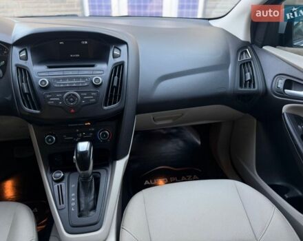 Белый Форд Фокус, объемом двигателя 2 л и пробегом 202 тыс. км за 7900 $, фото 36 на Automoto.ua