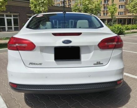 Белый Форд Фокус, объемом двигателя 2 л и пробегом 122 тыс. км за 8600 $, фото 7 на Automoto.ua