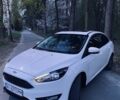 Білий Форд Фокус, об'ємом двигуна 2 л та пробігом 107 тис. км за 8800 $, фото 1 на Automoto.ua
