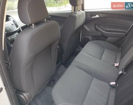 Форд Фокус 2017 у Запоріжжя на Automoto.ua Білий Форд Фокус, об'ємом двигуна 2 л та пробігом 58 тис. км за 9600 $, фото 13 на Automoto.ua