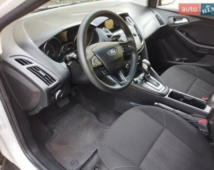 Форд Фокус 2017 у Запоріжжя на Automoto.ua Білий Форд Фокус, об'ємом двигуна 2 л та пробігом 58 тис. км за 9600 $, фото 9 на Automoto.ua