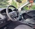 Белый Форд Фокус, объемом двигателя 2 л и пробегом 160 тыс. км за 9399 $, фото 59 на Automoto.ua