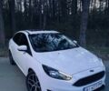Білий Форд Фокус, об'ємом двигуна 2 л та пробігом 107 тис. км за 8800 $, фото 1 на Automoto.ua