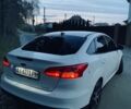 Білий Форд Фокус, об'ємом двигуна 2 л та пробігом 107 тис. км за 8800 $, фото 2 на Automoto.ua