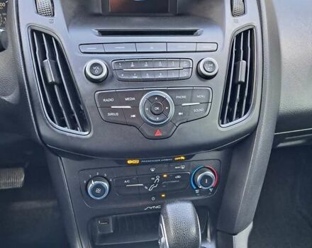 Белый Форд Фокус, объемом двигателя 2 л и пробегом 178 тыс. км за 9299 $, фото 75 на Automoto.ua