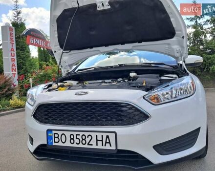 Белый Форд Фокус, объемом двигателя 2 л и пробегом 160 тыс. км за 9399 $, фото 69 на Automoto.ua