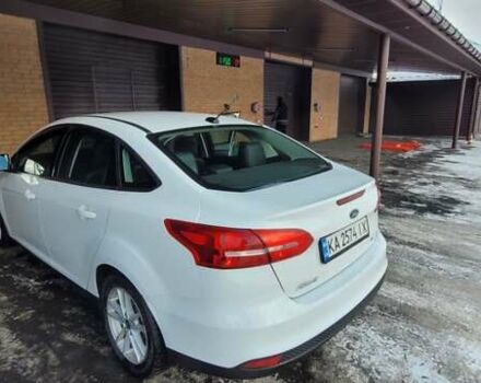 Білий Форд Фокус, об'ємом двигуна 2 л та пробігом 126 тис. км за 10900 $, фото 5 на Automoto.ua