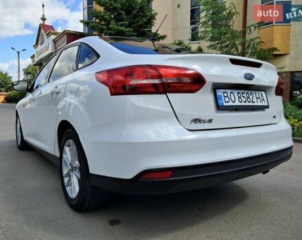 Белый Форд Фокус, объемом двигателя 2 л и пробегом 178 тыс. км за 9299 $, фото 111 на Automoto.ua