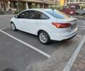 Білий Форд Фокус, об'ємом двигуна 2 л та пробігом 85 тис. км за 8762 $, фото 3 на Automoto.ua