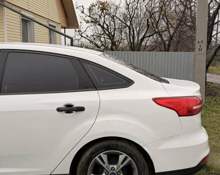 Белый Форд Фокус, объемом двигателя 2 л и пробегом 139 тыс. км за 8500 $, фото 4 на Automoto.ua