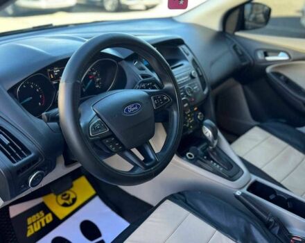 Белый Форд Фокус, объемом двигателя 2 л и пробегом 196 тыс. км за 9700 $, фото 8 на Automoto.ua