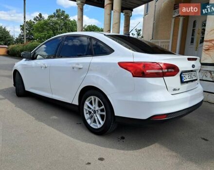 Белый Форд Фокус, объемом двигателя 2 л и пробегом 178 тыс. км за 9299 $, фото 31 на Automoto.ua