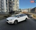 Белый Форд Фокус, объемом двигателя 2 л и пробегом 70 тыс. км за 9500 $, фото 1 на Automoto.ua