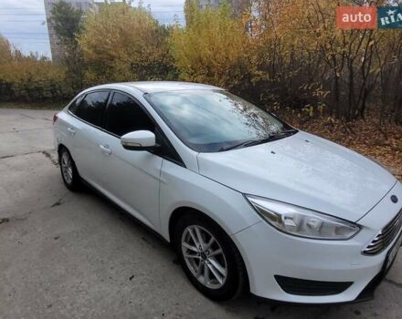 Білий Форд Фокус, об'ємом двигуна 2 л та пробігом 245 тис. км за 7500 $, фото 1 на Automoto.ua