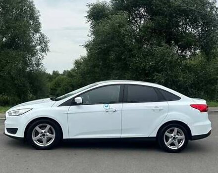 Белый Форд Фокус, объемом двигателя 1.6 л и пробегом 93 тыс. км за 9500 $, фото 2 на Automoto.ua