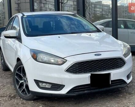 Белый Форд Фокус, объемом двигателя 2 л и пробегом 240 тыс. км за 8290 $, фото 6 на Automoto.ua