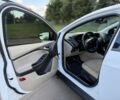 Білий Форд Фокус, об'ємом двигуна 2 л та пробігом 187 тис. км за 10004 $, фото 6 на Automoto.ua