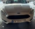 Білий Форд Фокус, об'ємом двигуна 2 л та пробігом 126 тис. км за 10900 $, фото 1 на Automoto.ua