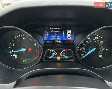 Белый Форд Фокус, объемом двигателя 2 л и пробегом 117 тыс. км за 7900 $, фото 13 на Automoto.ua