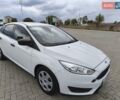 Белый Форд Фокус, объемом двигателя 2 л и пробегом 184 тыс. км за 7900 $, фото 5 на Automoto.ua