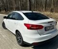 Белый Форд Фокус, объемом двигателя 2 л и пробегом 193 тыс. км за 8900 $, фото 5 на Automoto.ua