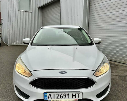 Білий Форд Фокус, об'ємом двигуна 2 л та пробігом 137 тис. км за 8400 $, фото 6 на Automoto.ua