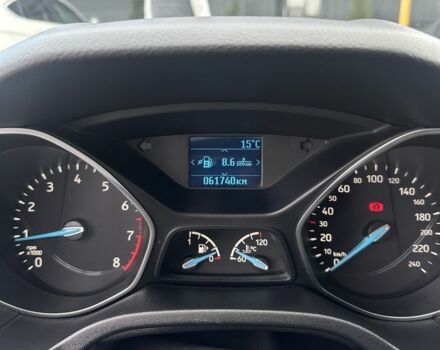 Форд Фокус 2017 в Черновцах на Automoto.ua Белый Форд Фокус, объемом двигателя 1.6 л и пробегом 61 тыс. км за 8900 $, фото 14 на Automoto.ua