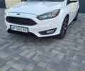 Білий Форд Фокус, об'ємом двигуна 2 л та пробігом 164 тис. км за 8900 $, фото 2 на Automoto.ua