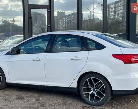 Белый Форд Фокус, объемом двигателя 2 л и пробегом 240 тыс. км за 8290 $, фото 3 на Automoto.ua