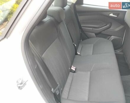 Форд Фокус 2017 у Запоріжжя на Automoto.ua Білий Форд Фокус, об'ємом двигуна 2 л та пробігом 58 тис. км за 9600 $, фото 16 на Automoto.ua