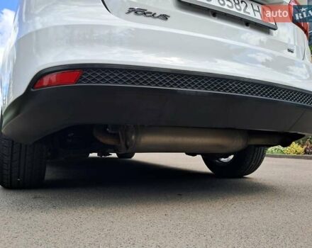 Белый Форд Фокус, объемом двигателя 2 л и пробегом 178 тыс. км за 9299 $, фото 127 на Automoto.ua