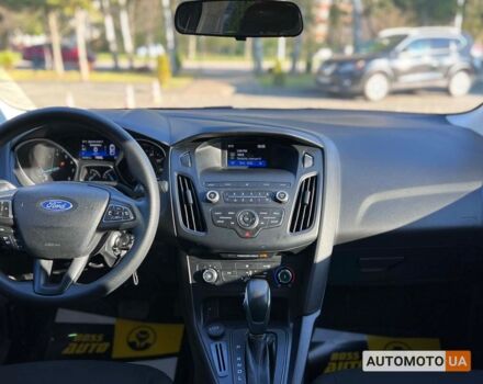 Білий Форд Фокус, об'ємом двигуна 2 л та пробігом 83 тис. км за 9400 $, фото 13 на Automoto.ua