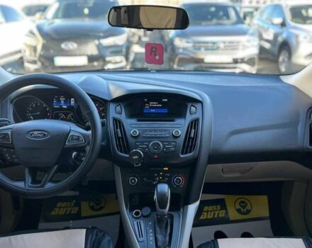 Белый Форд Фокус, объемом двигателя 2 л и пробегом 196 тыс. км за 9700 $, фото 20 на Automoto.ua