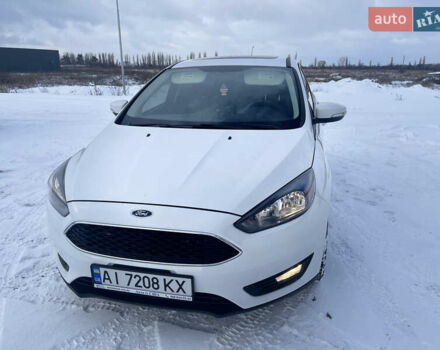Форд Фокус 2017 в Киеве на Automoto.ua Белый Форд Фокус, объемом двигателя 2 л и пробегом 88 тыс. км за 11000 $, фото 6 на Automoto.ua
