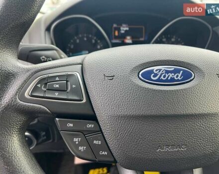 Белый Форд Фокус, объемом двигателя 2 л и пробегом 131 тыс. км за 8200 $, фото 11 на Automoto.ua