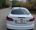 Білий Форд Фокус, об'ємом двигуна 2 л та пробігом 245 тис. км за 7500 $, фото 4 на Automoto.ua