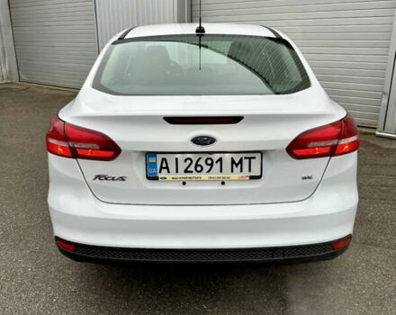 Белый Форд Фокус, объемом двигателя 2 л и пробегом 137 тыс. км за 8700 $, фото 7 на Automoto.ua